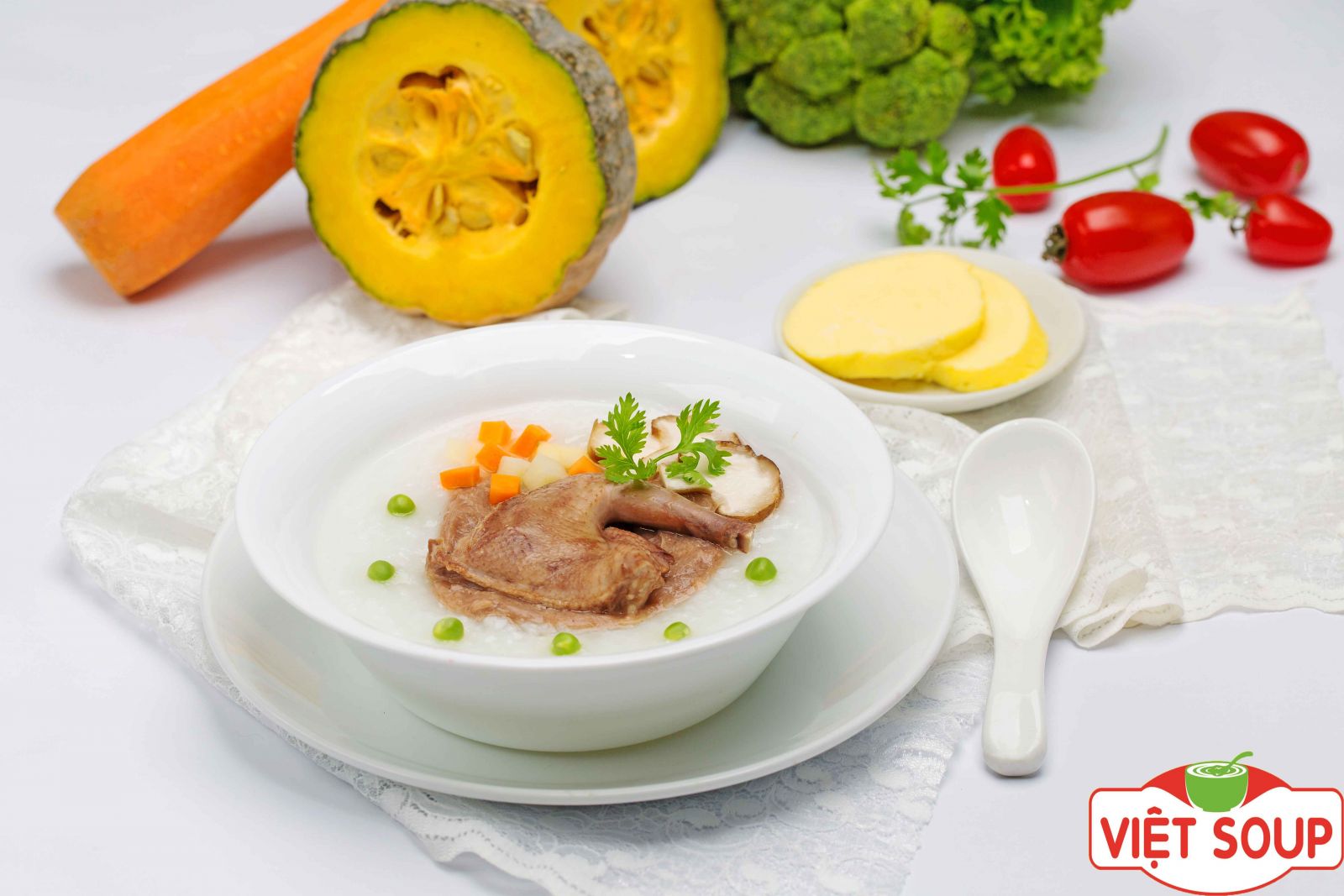 cháo dinh dưỡng cho bé biếng ăn